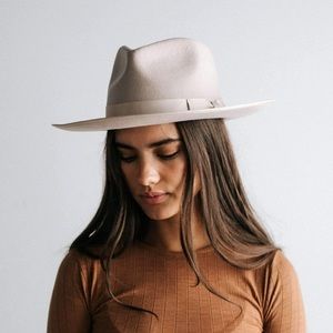 Gigi Pip Monroe Rancher Hat in Ivory S/M
